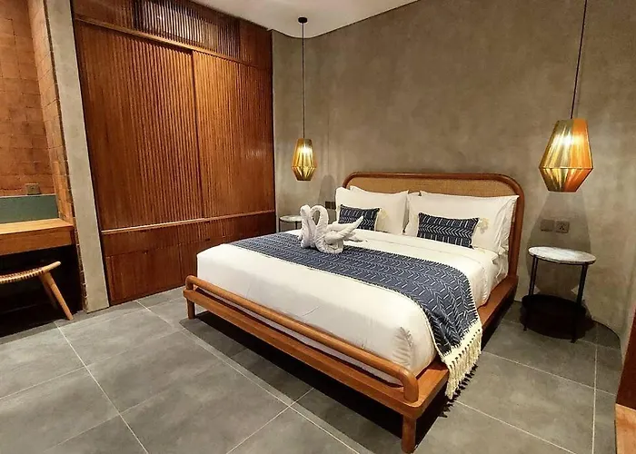Akhila 3 - 2 Bedroom Modern Tropical At The Heart Of *
