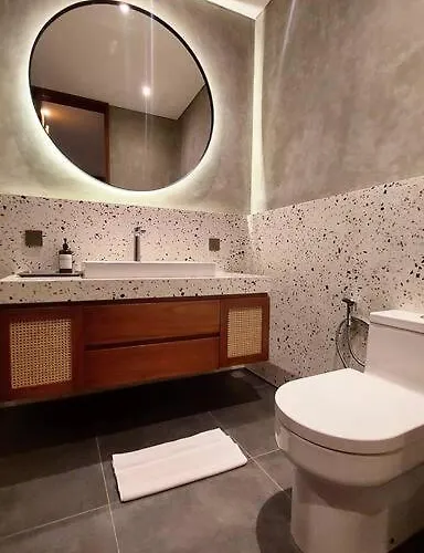 Akhila 3 - 2 Bedroom Modern Tropical At The Heart Of سمينياك